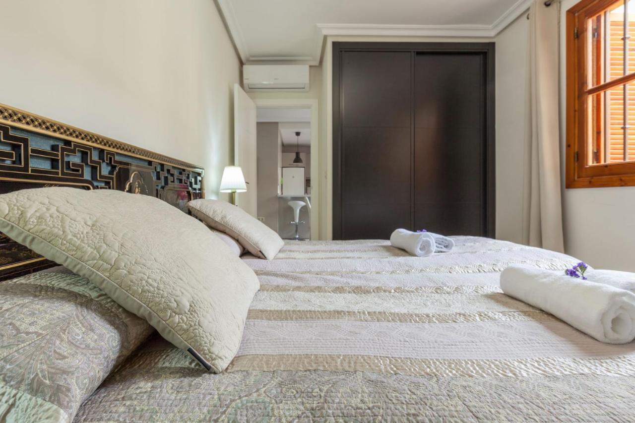 Apartamento Calle Sierpes Севілья Екстер'єр фото