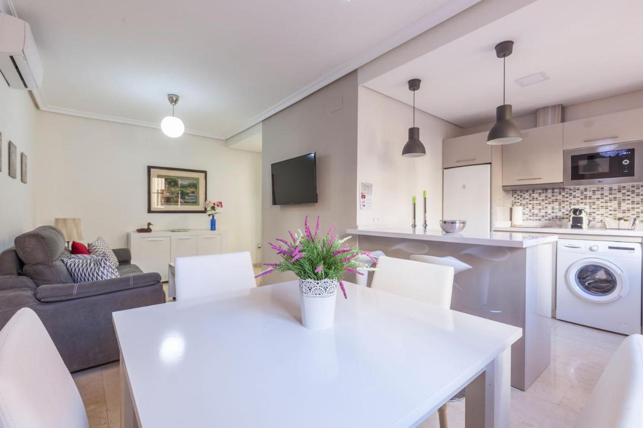 Apartamento Calle Sierpes Севілья Екстер'єр фото