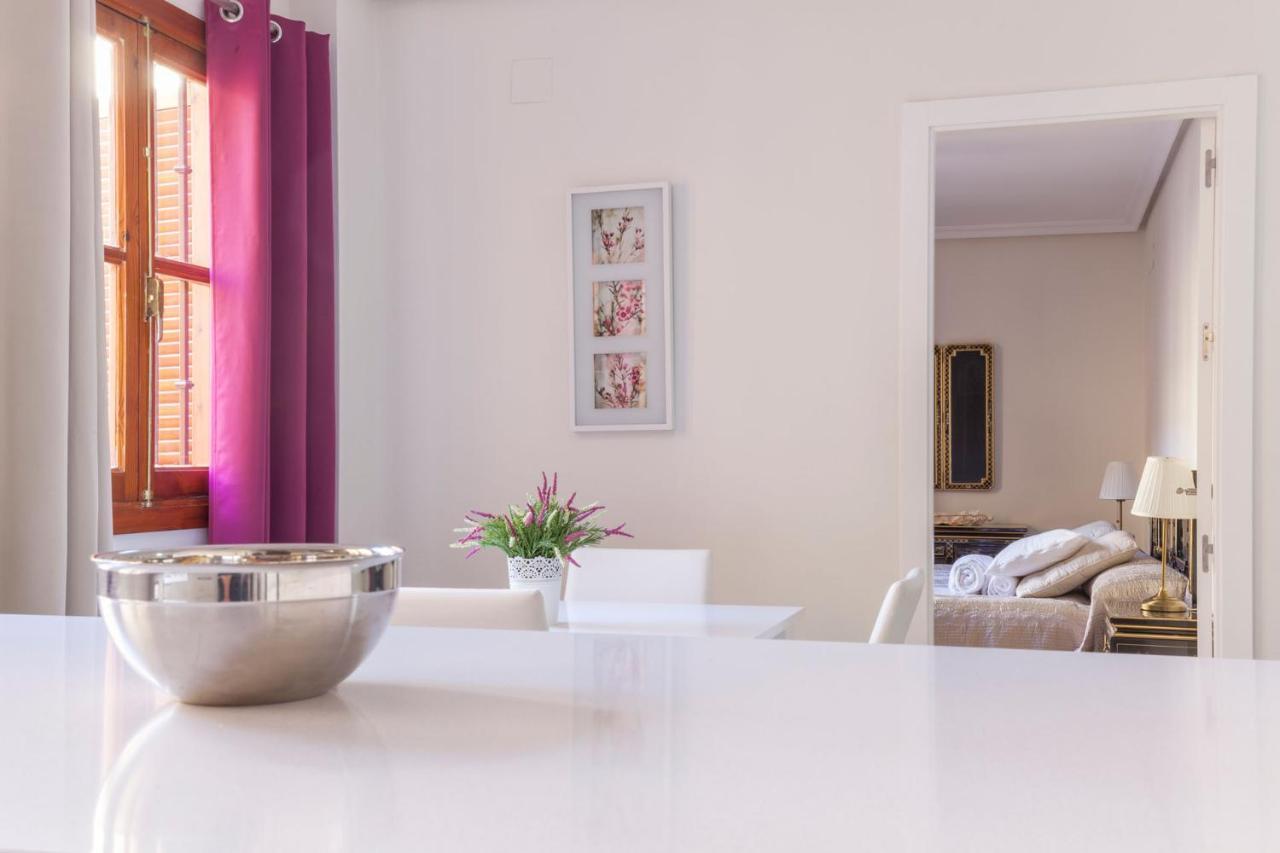 Apartamento Calle Sierpes Севілья Екстер'єр фото