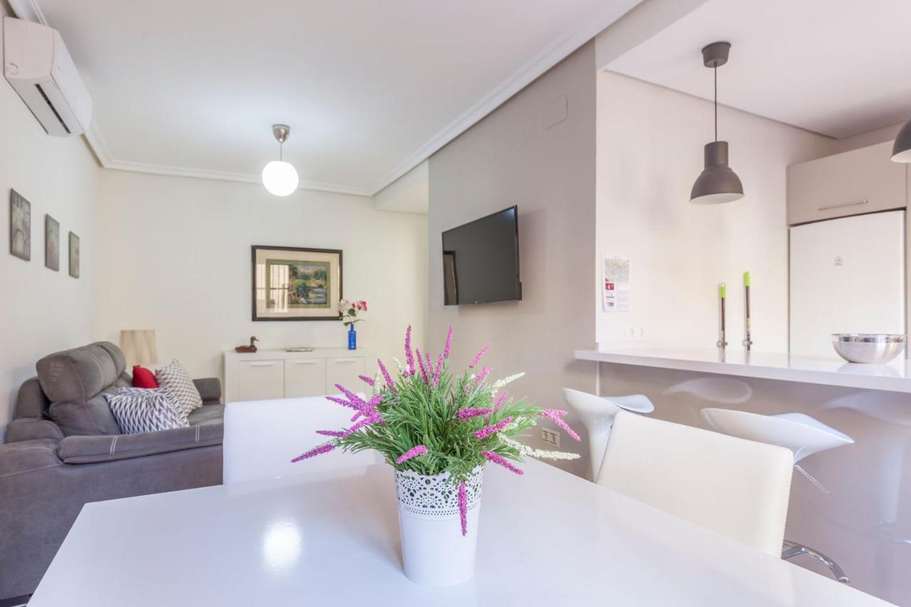 Apartamento Calle Sierpes Севілья Екстер'єр фото